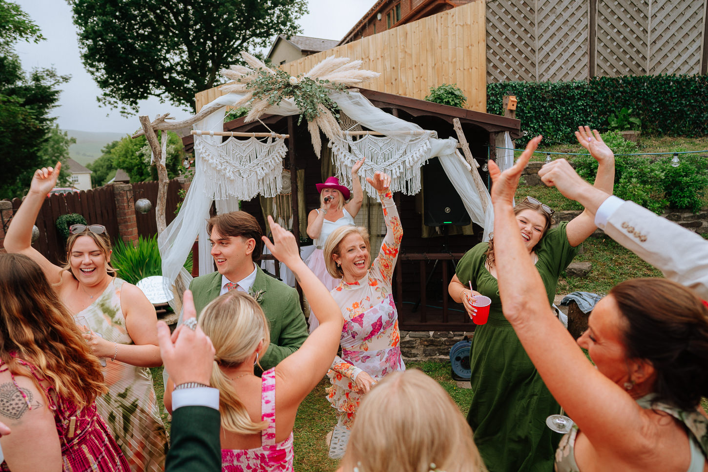 GRACE EWAN FAMILY HOME WEDDING PHOTOGRAPHY 034 GRACE EWAN FAMILY HOME WEDDING PHOTOGRAPHY 034